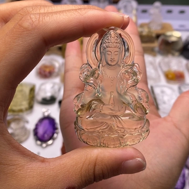 红***扬颈饰未镶嵌水晶定制