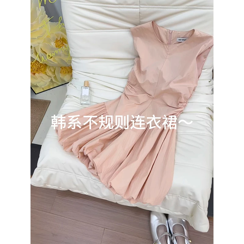 2025夏季新款通勤时尚法式短裙设计感裙子气质夏季无袖舒适连衣裙