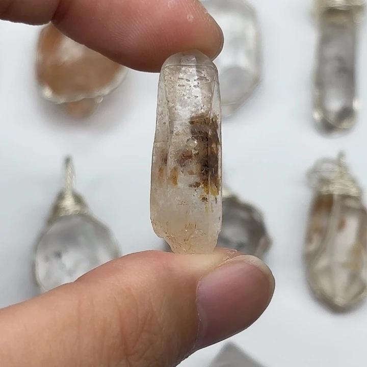 未镶嵌颈饰水晶巴基斯坦油胆闪灵钻31mm+