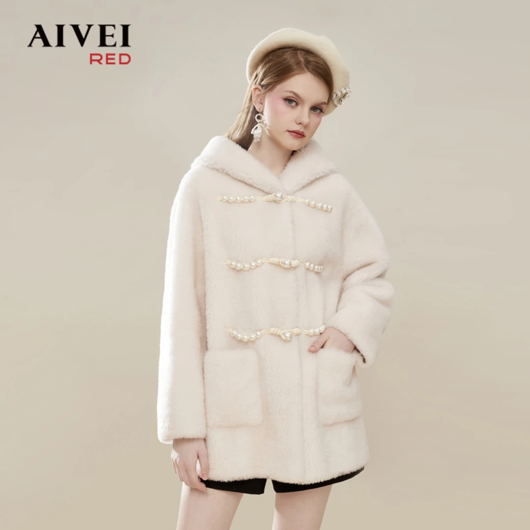 AIVEI奶呼呼宽松连帽甜美颗粒羊毛外套Q0660060