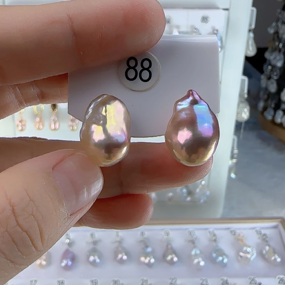 菲****耳饰未镶嵌淡水珍珠