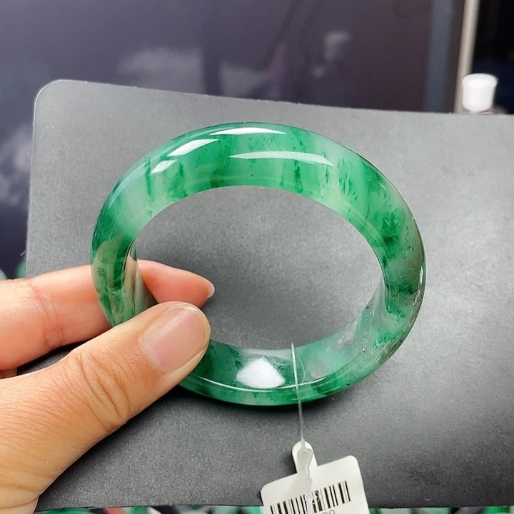 未镶嵌手镯石英质玉任**嫂瑶56