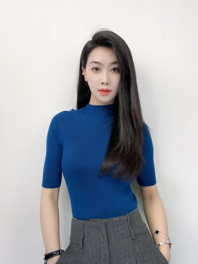 新款100%精纺可机洗简约百搭半袖女士羊毛衫时尚修身半高领8639