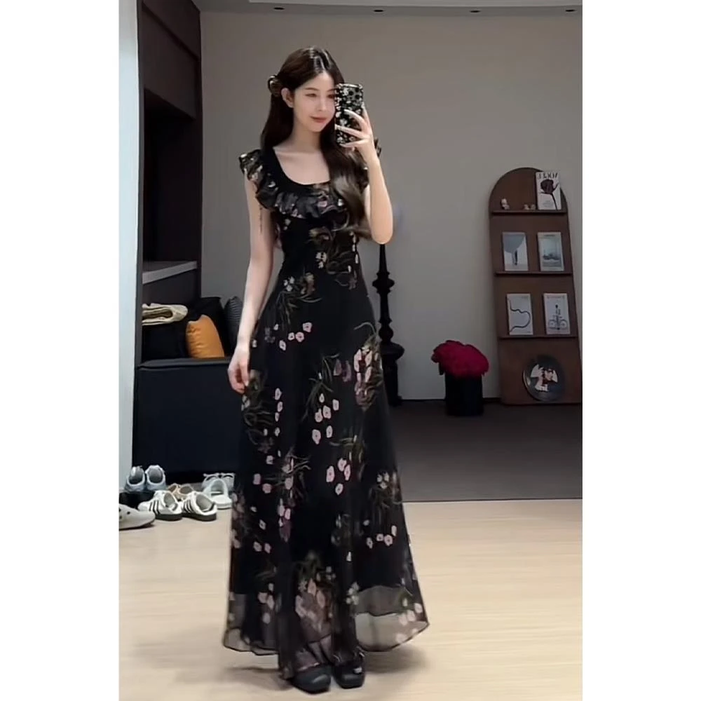 黑色甜美收腰显瘦气质长款碎花方领无袖连衣裙