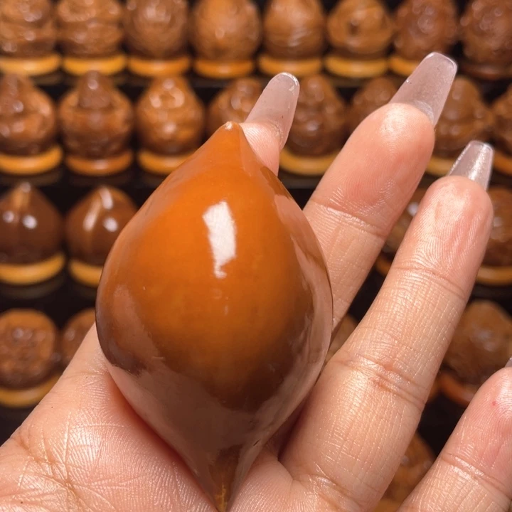 橄榄核把件橄榄雕刻