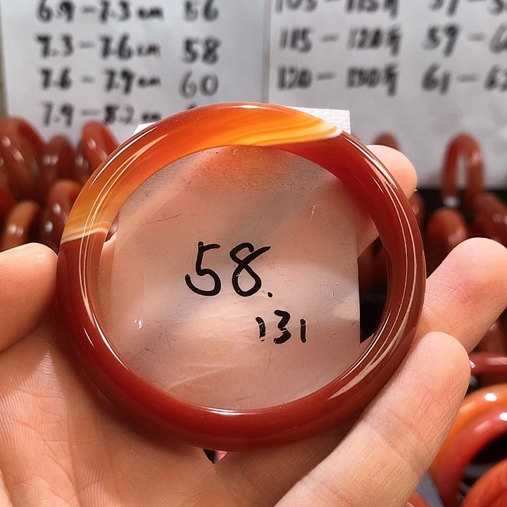 玛瑙/玉髓手镯未镶嵌