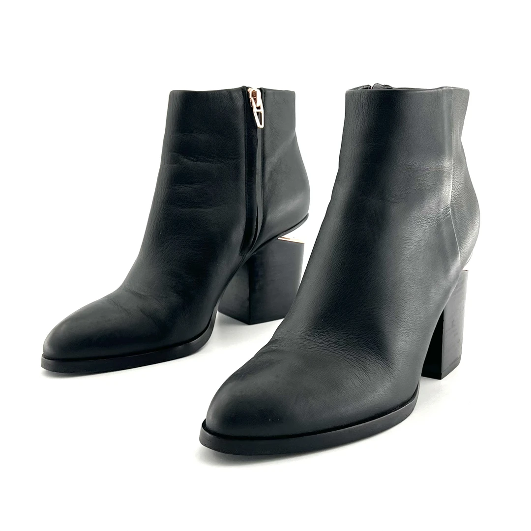 95新 Alexander McQueen/亚历山大·麦昆 大王 38码 黑色短靴D4342