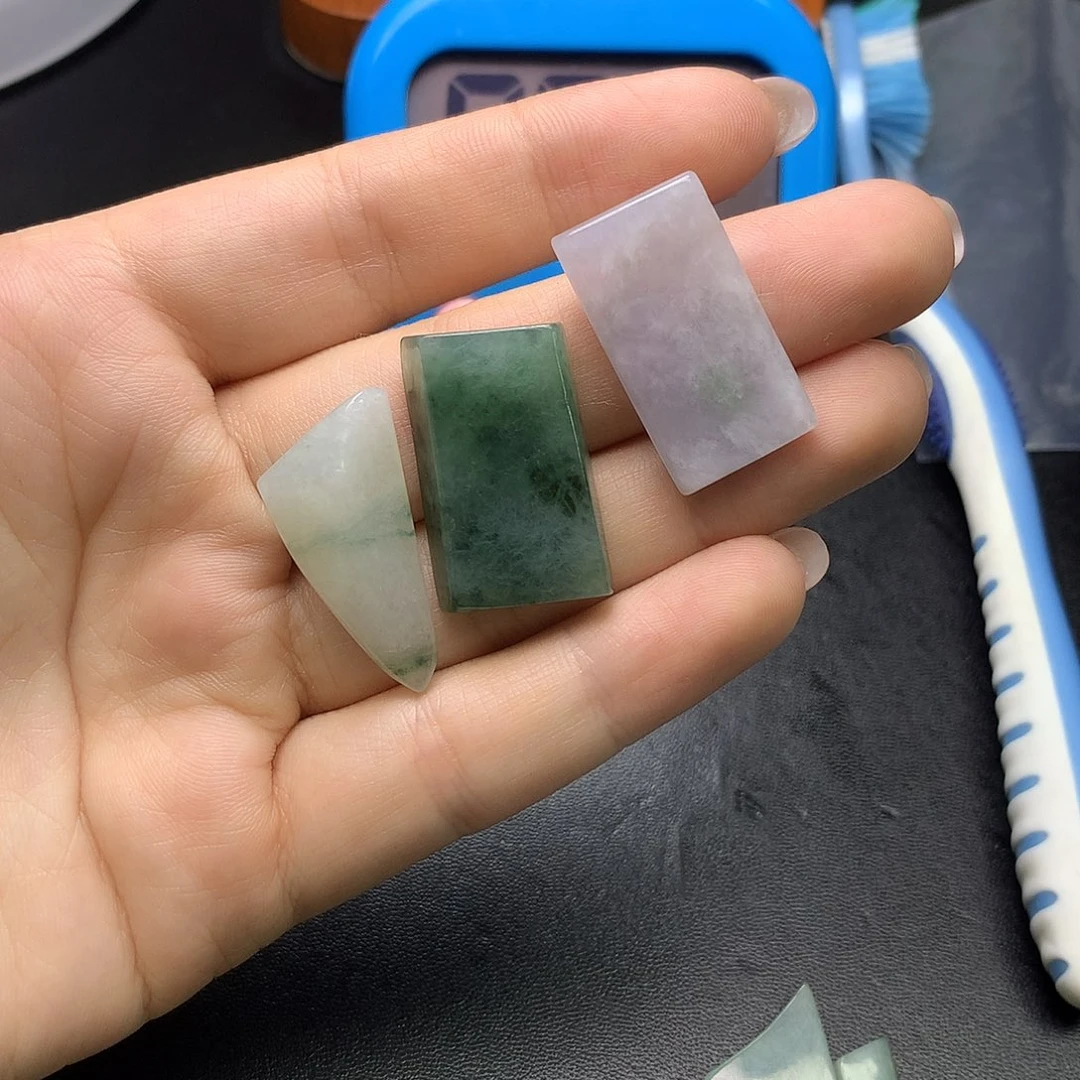 翡翠未镶嵌颈饰翡翠吊坠未镶嵌