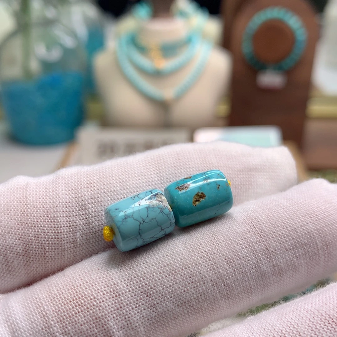 绿松石未镶嵌饰品