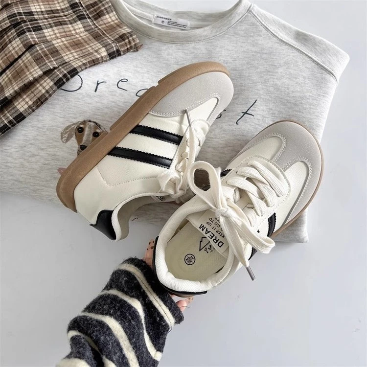 单鞋好鞋不怕比，时尚耐穿，休闲运动鞋低帮（帮高小于10