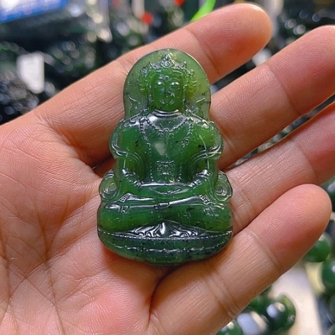 蛇纹石玉颈饰未镶嵌老*