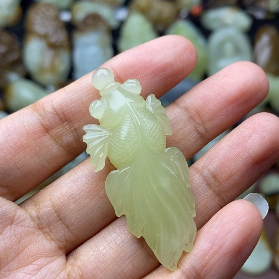 项链未镶嵌和田玉（糖玉）