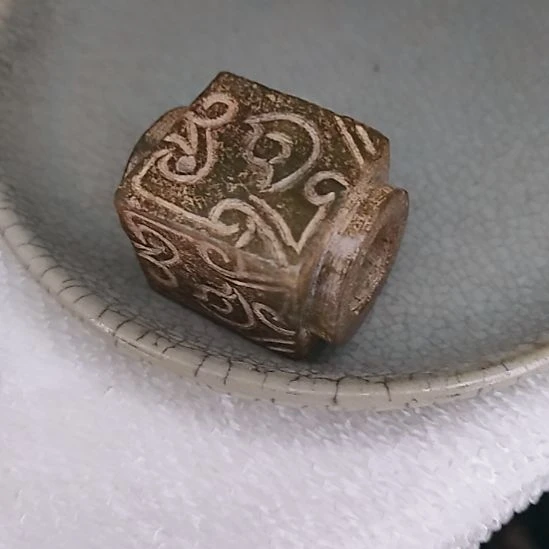 陶瓷瓷器瓷片摆件挂件脖挂