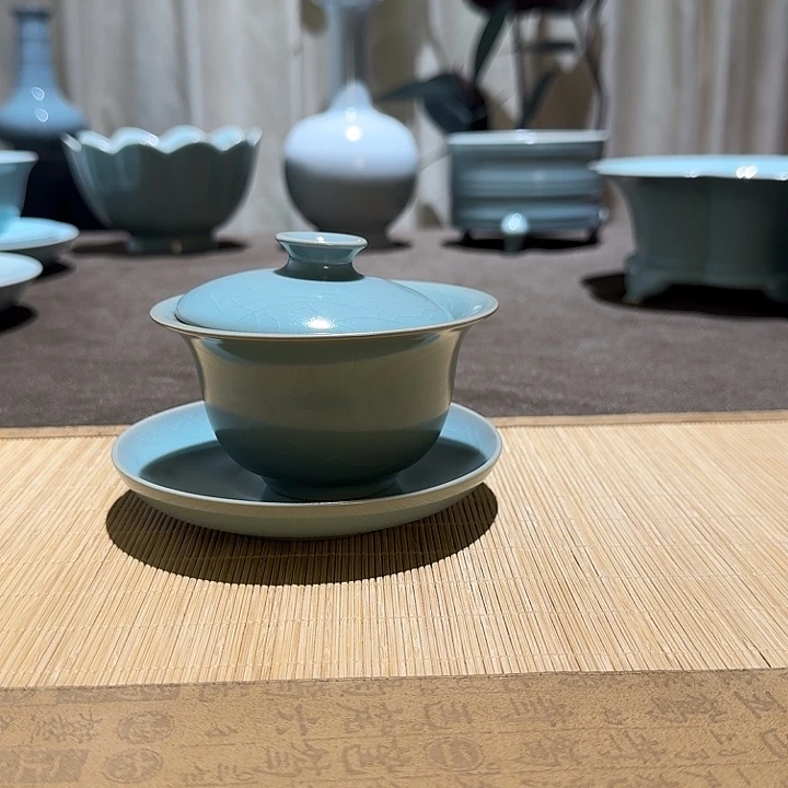 杯子全手工，盖碗。