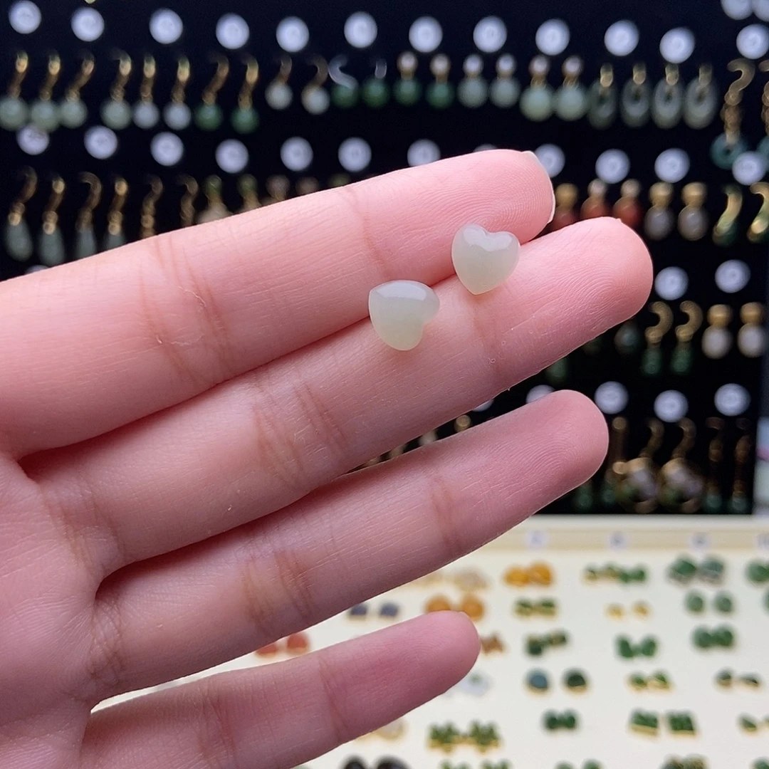 银S925镀金镶嵌和田玉耳饰