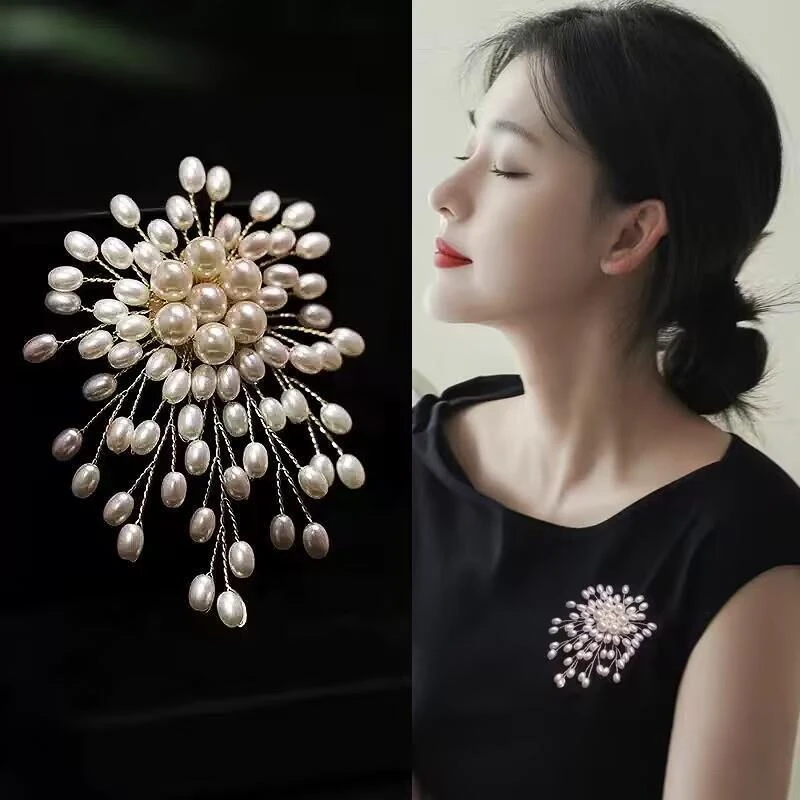 合金胸针 2025新款胸针仿珍珠烟花高档大气胸花女轻奢高级感气质