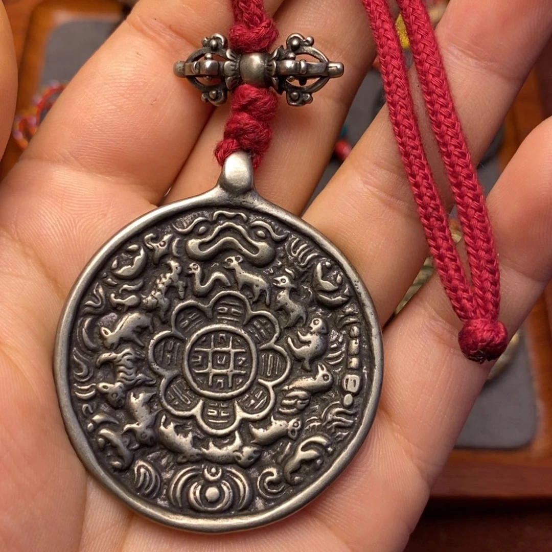 【闪购商品】泥塑百***果藏传牌子……