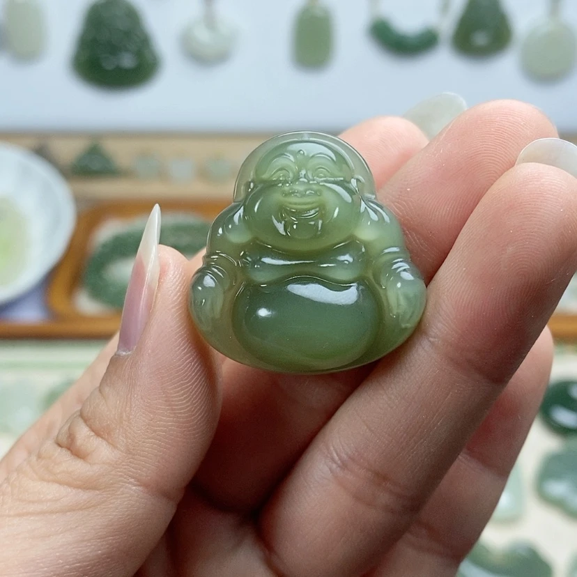 【闪购商品】颈饰未镶嵌和田玉