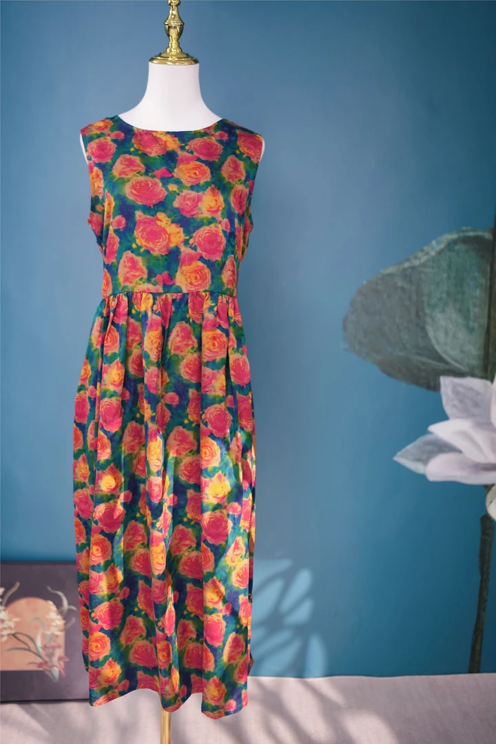 w14.乌玛风背心裙