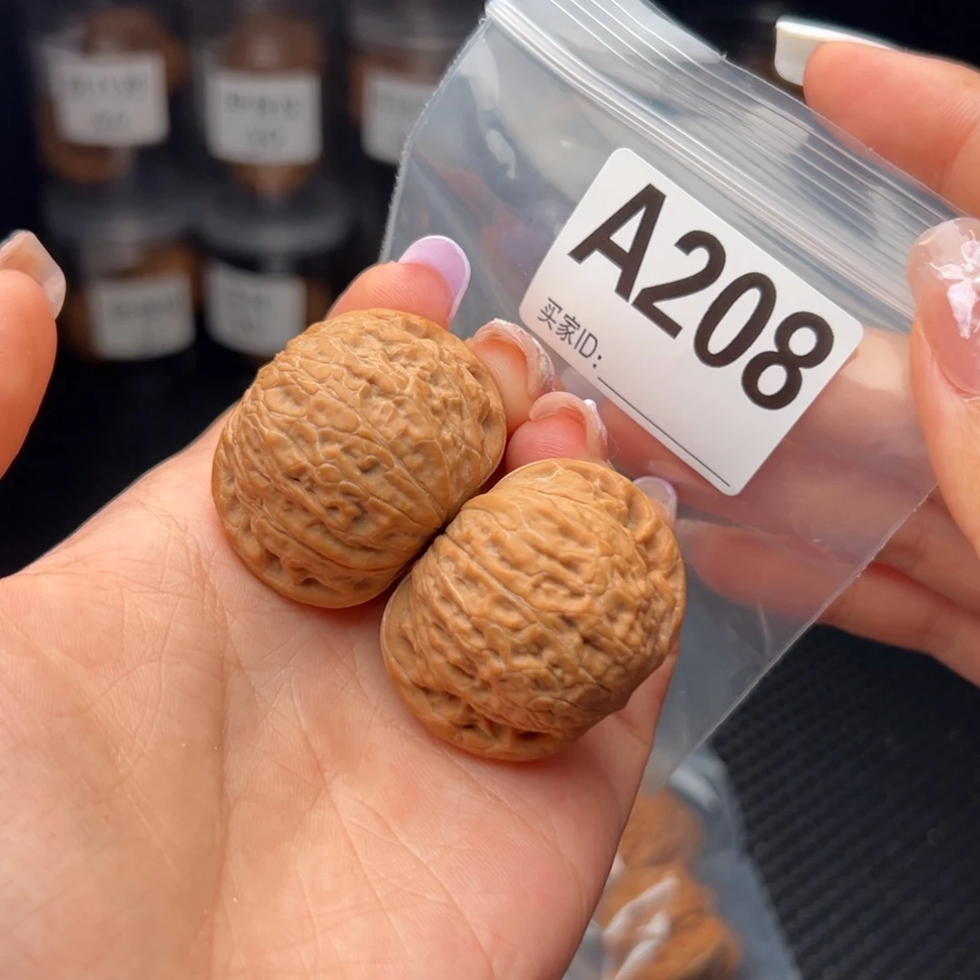 文玩核桃吊坠铁锤39