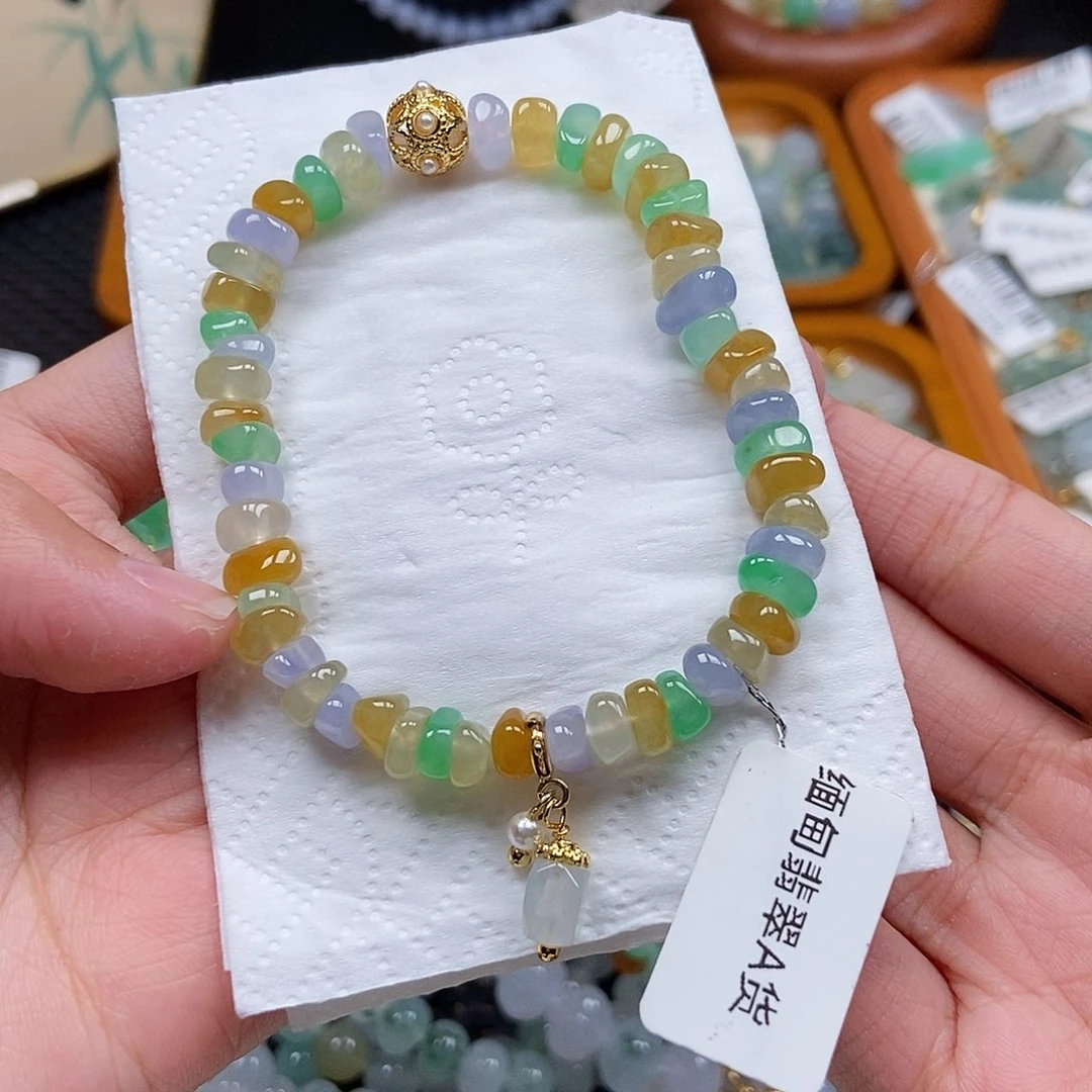 未镶嵌挂件翡翠闪