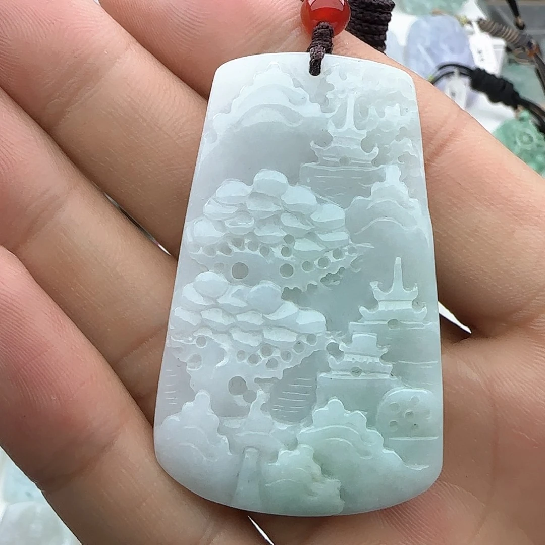 翡翠颈饰未镶嵌溪**堂翡翠