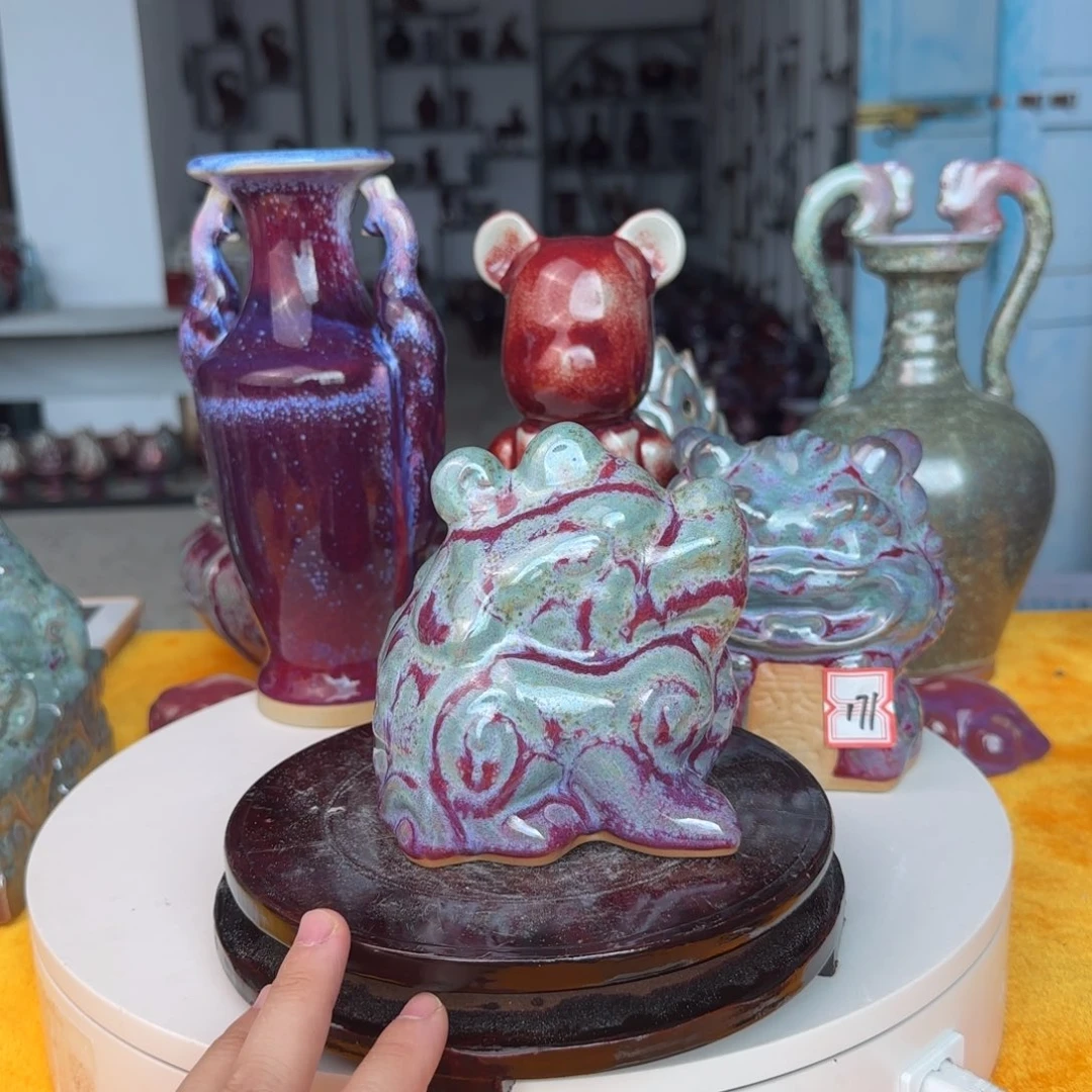 摆件郑家钧瓷摆件