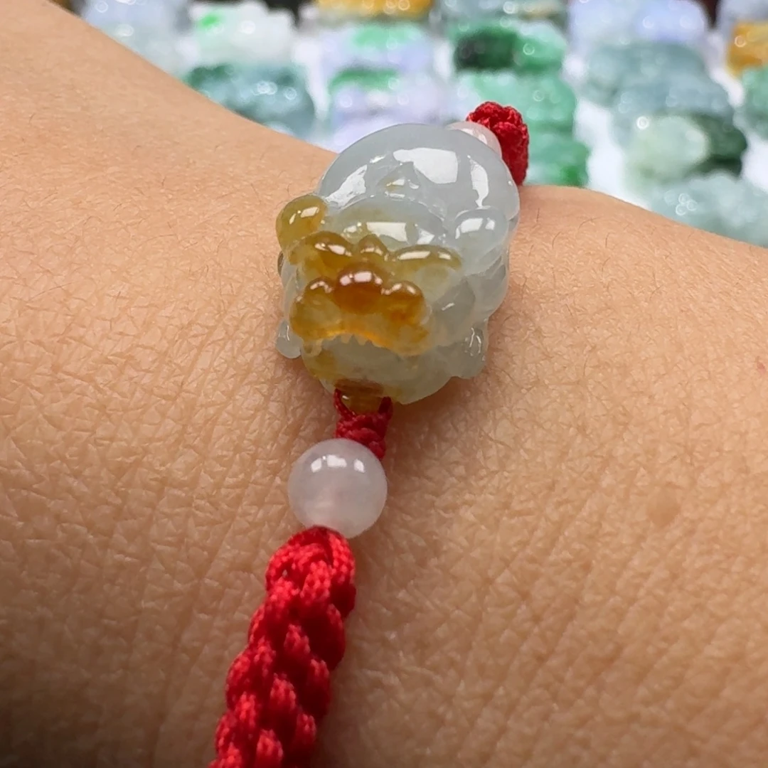 翡翠未镶嵌挂件貔貅