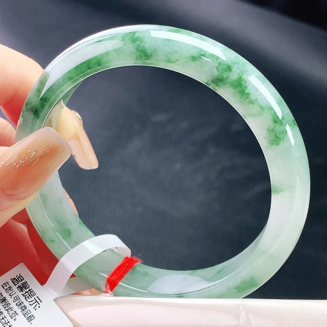 未镶嵌手镯翡翠57圈