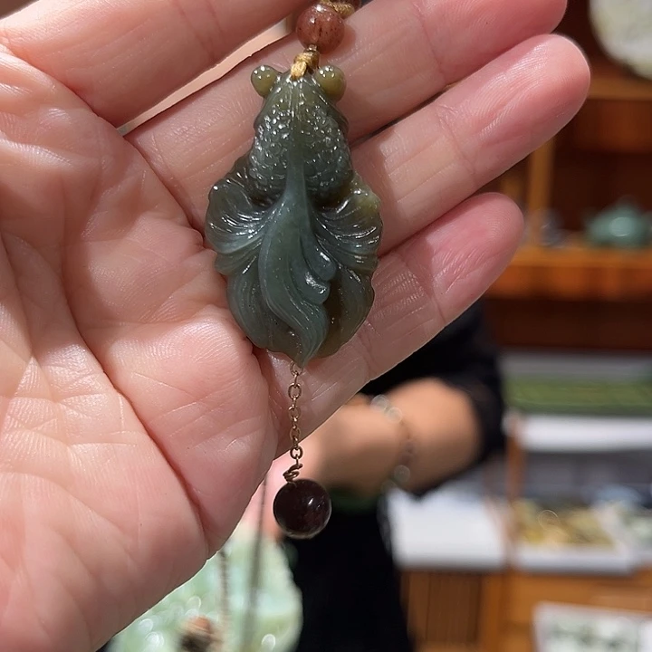 未镶嵌岫玉毛衣链