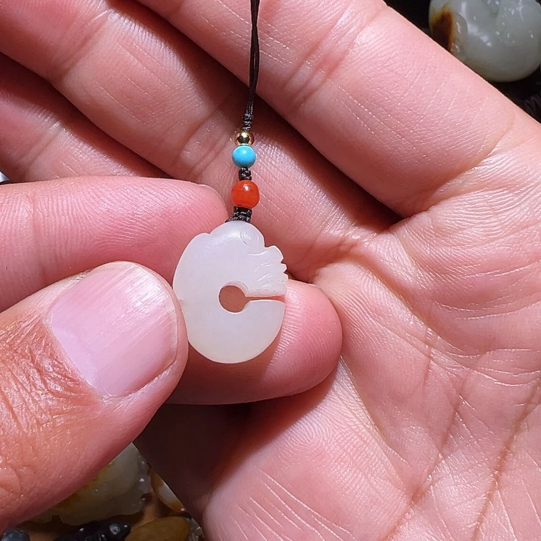 和田玉颈饰未镶嵌t*t