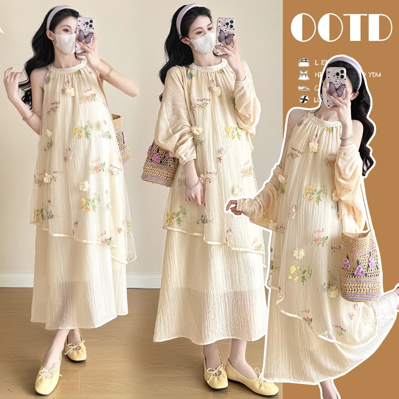 时髦孕妇装新款法式挂脖大码显瘦时尚夏季少女立体花朵刺绣连衣裙