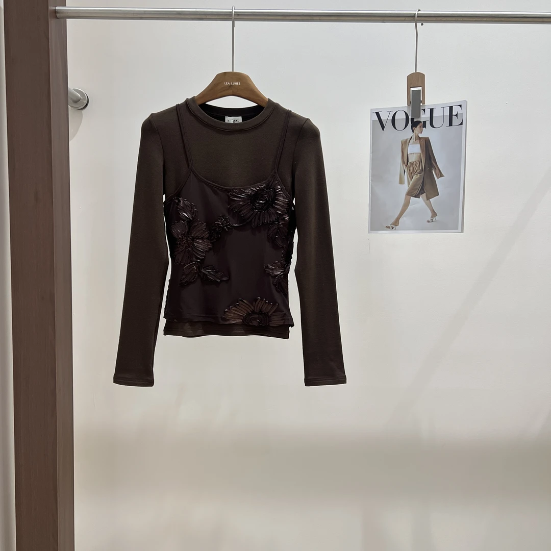 XM抽褶长袖印花抗皱拼接女圆领T恤设计师蕾丝打底衫X072