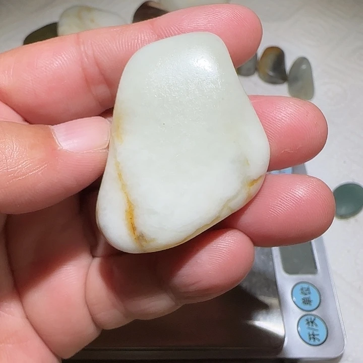 和田玉（子料）未镶嵌颈饰