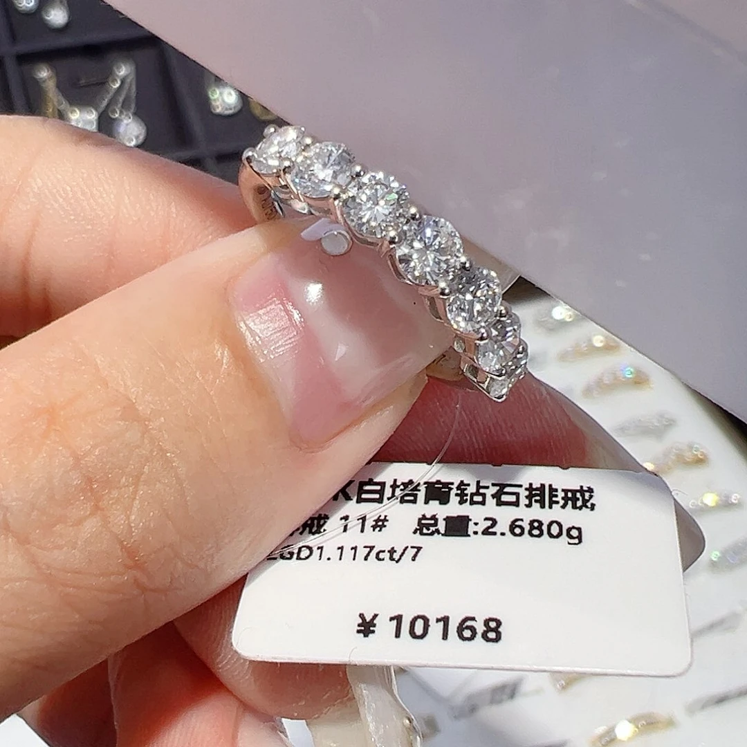 实验室培育钻石18K金镶嵌1.117