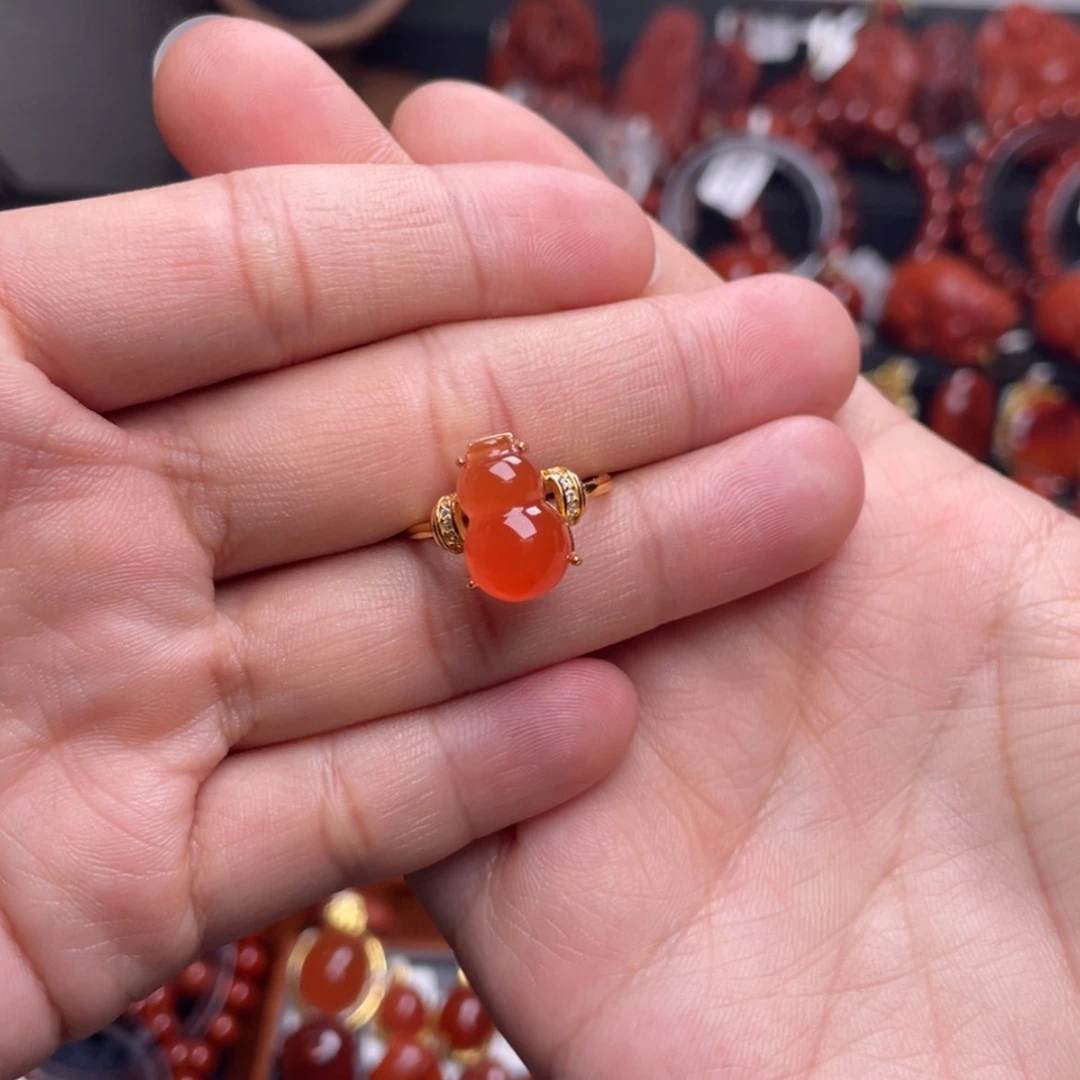 【闪购商品】银S925镶嵌葫芦戒指南红玛瑙