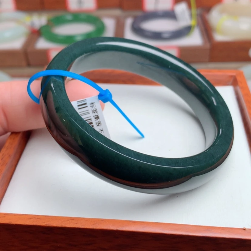 【闪购商品】和田玉手镯未镶嵌57.5