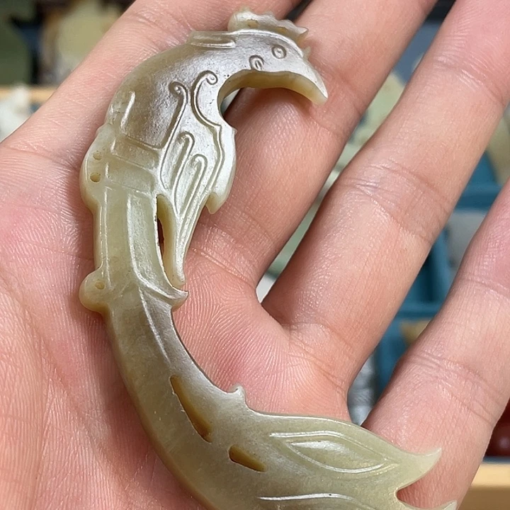 用***3和田玉（糖玉）未镶嵌颈饰