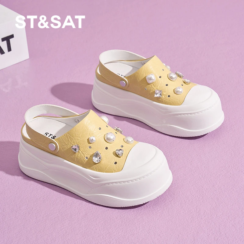 星期六真皮厚底水钻洞洞鞋珍珠包头半拖鞋2025新款懒人一脚蹬凉鞋