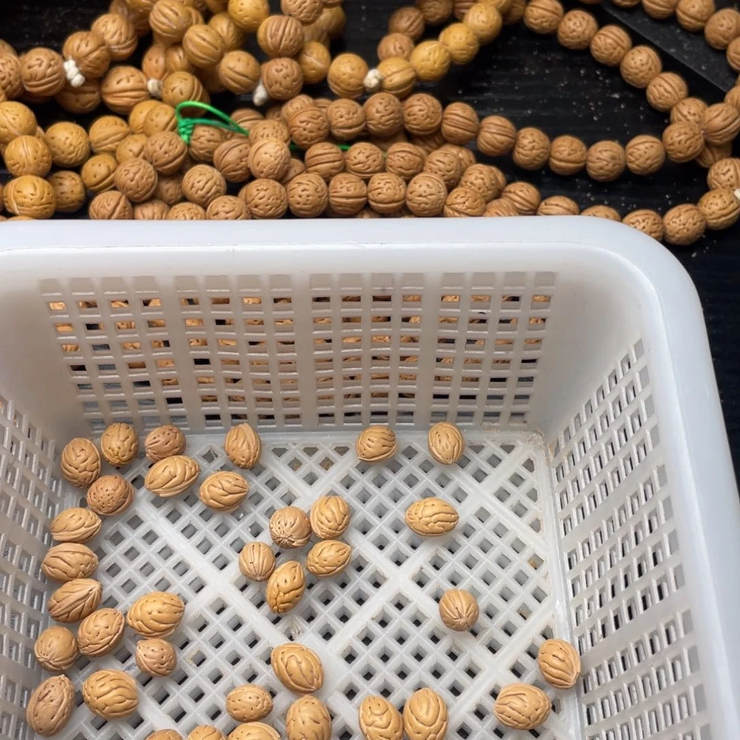 【闪购商品】小*哥私人定制，不退不换135米打孔