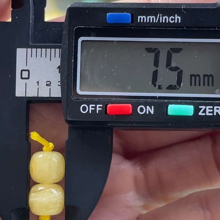 【闪购商品】琥珀裸石未镶嵌10号杂