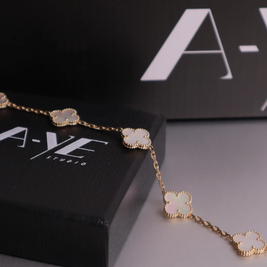 925银合成锆石手链 经典花花手链（白五花）气质网红轻奢时尚百搭