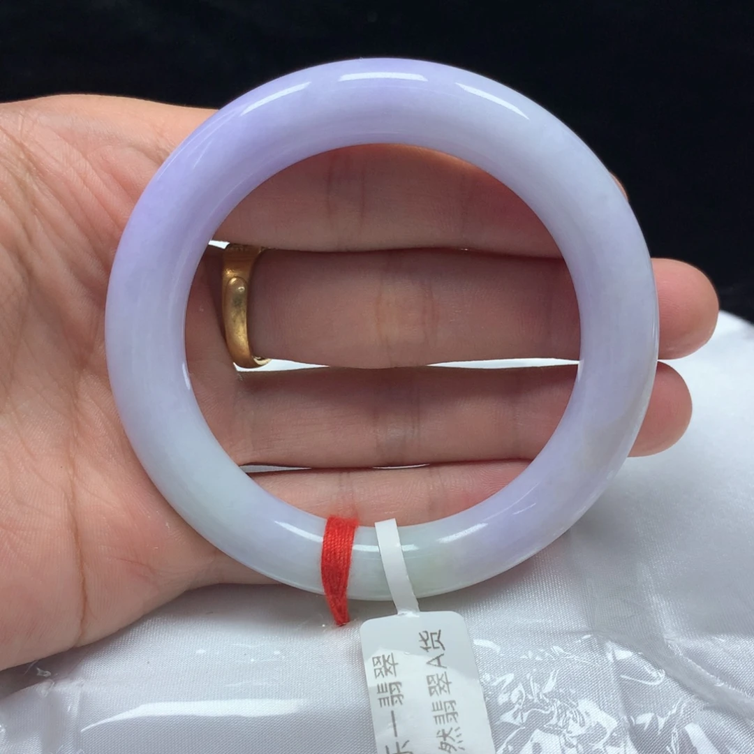 翡翠未镶嵌手镯（圆镯）54.3