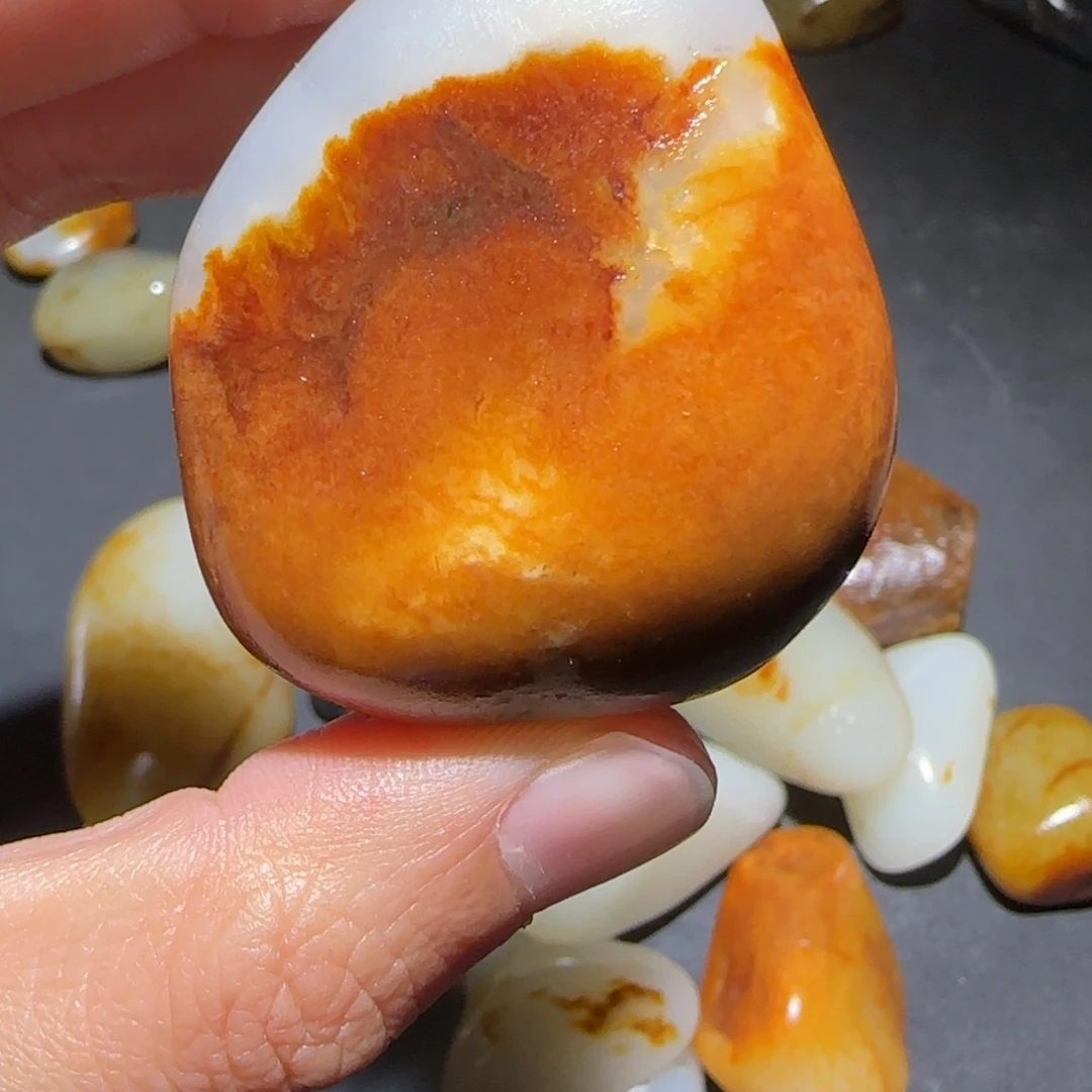 和田玉未镶嵌珠宝半成品