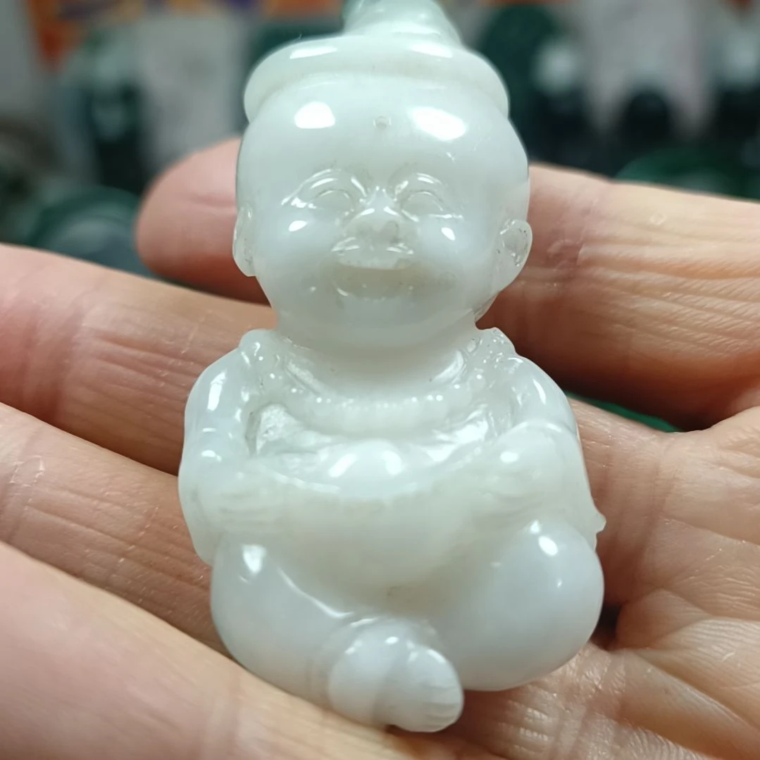 独山玉未镶嵌善财童子