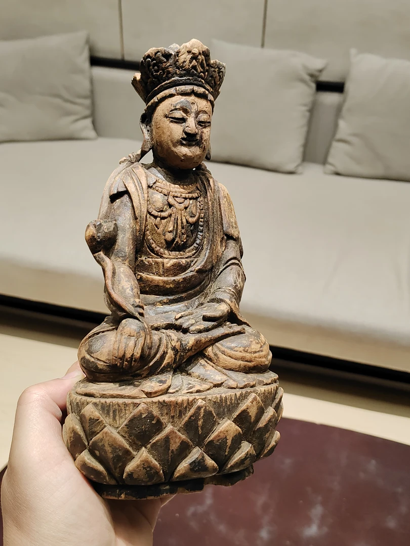 山西地区木雕观音