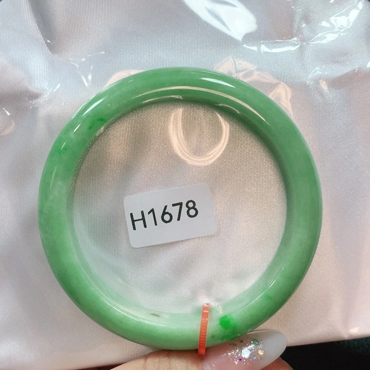 翡翠手镯未镶嵌天然翡翠手镯60