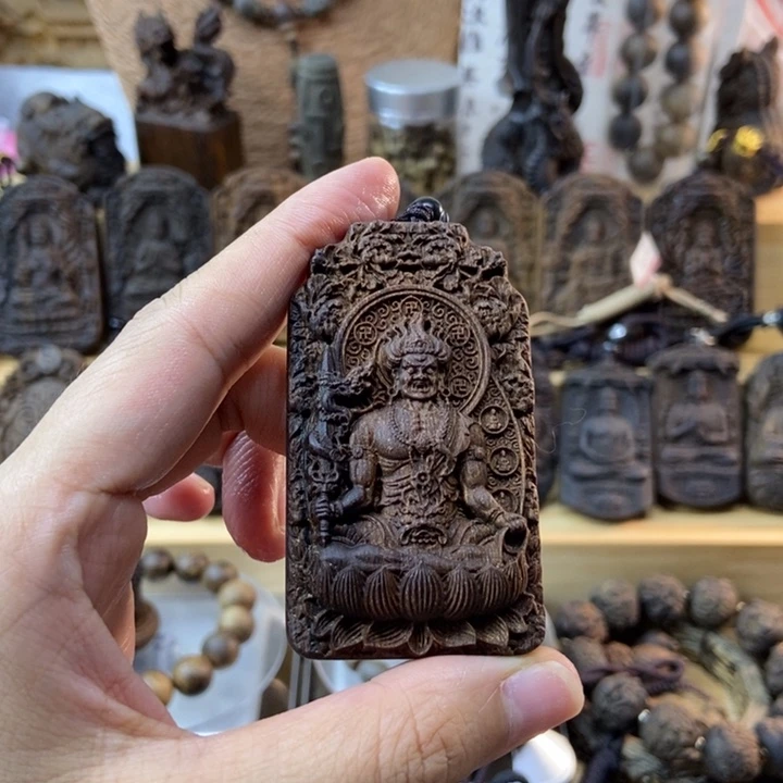 木A*P芽庄黄奇楠不动尊牌