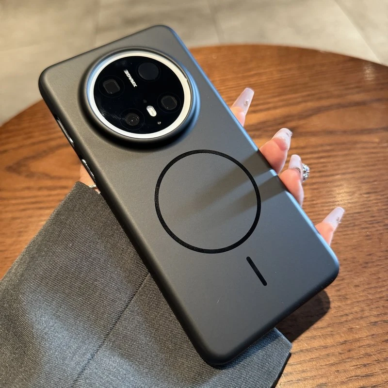 适用华为mate70手机壳强力磁吸创意肤感超薄磨砂高级感纯色70pro