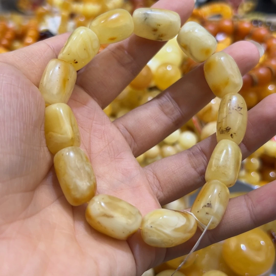 未镶嵌琥珀珠宝奇石
